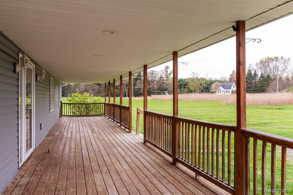 27469 Waltz Road New Boston, MI 48164 - Photo 4 of 60