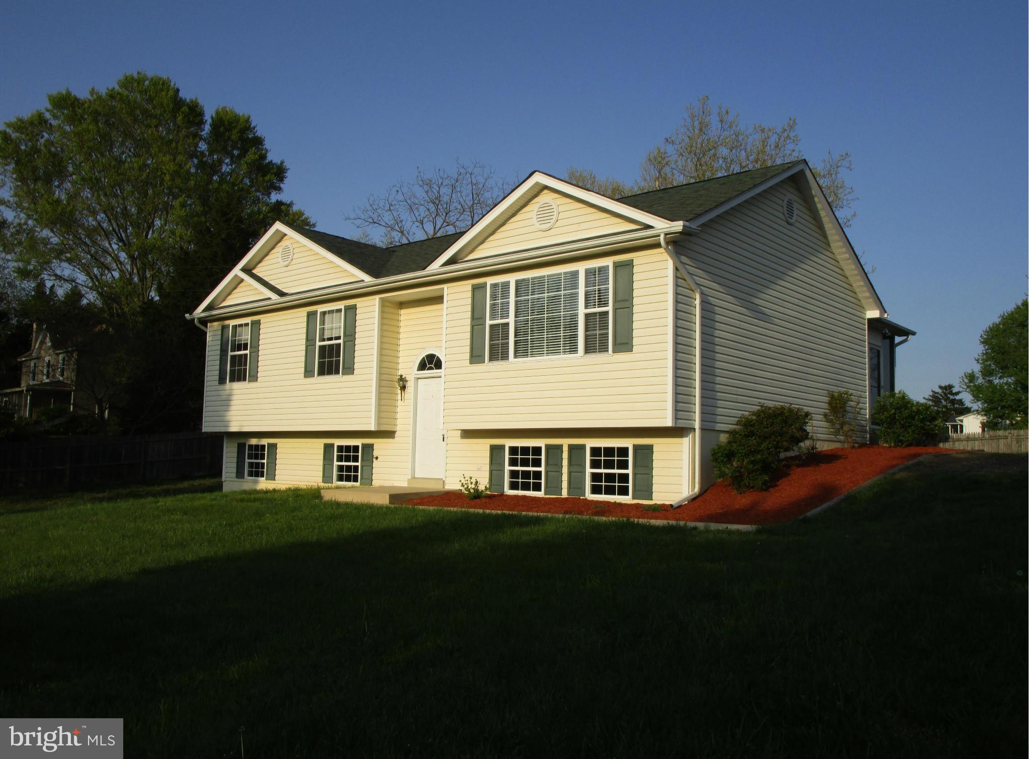 Exterior (Front)