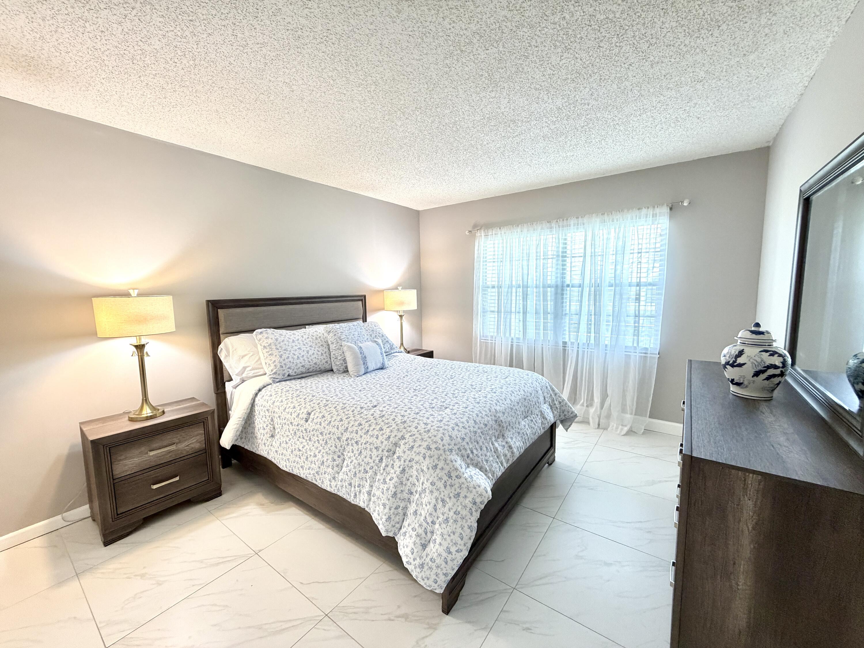 101 Dorset C Boca Raton, FL 33434 - Photo 15 of 34 FA7A6282-46D7-45C9-AF8E-062DB81F6A95_1_2