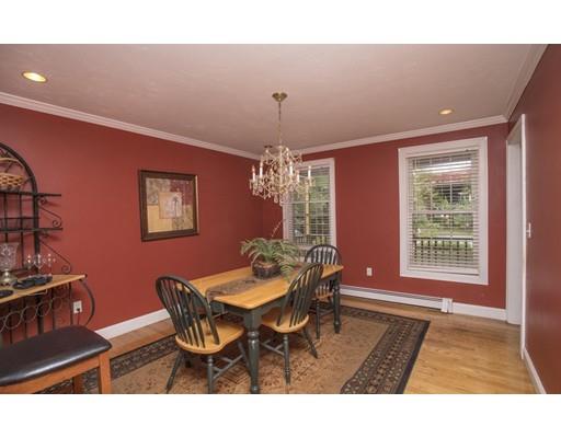 4 Racoon Lane Sandwich, MA 02644 - Photo 10 of 30 Gallery Image 10