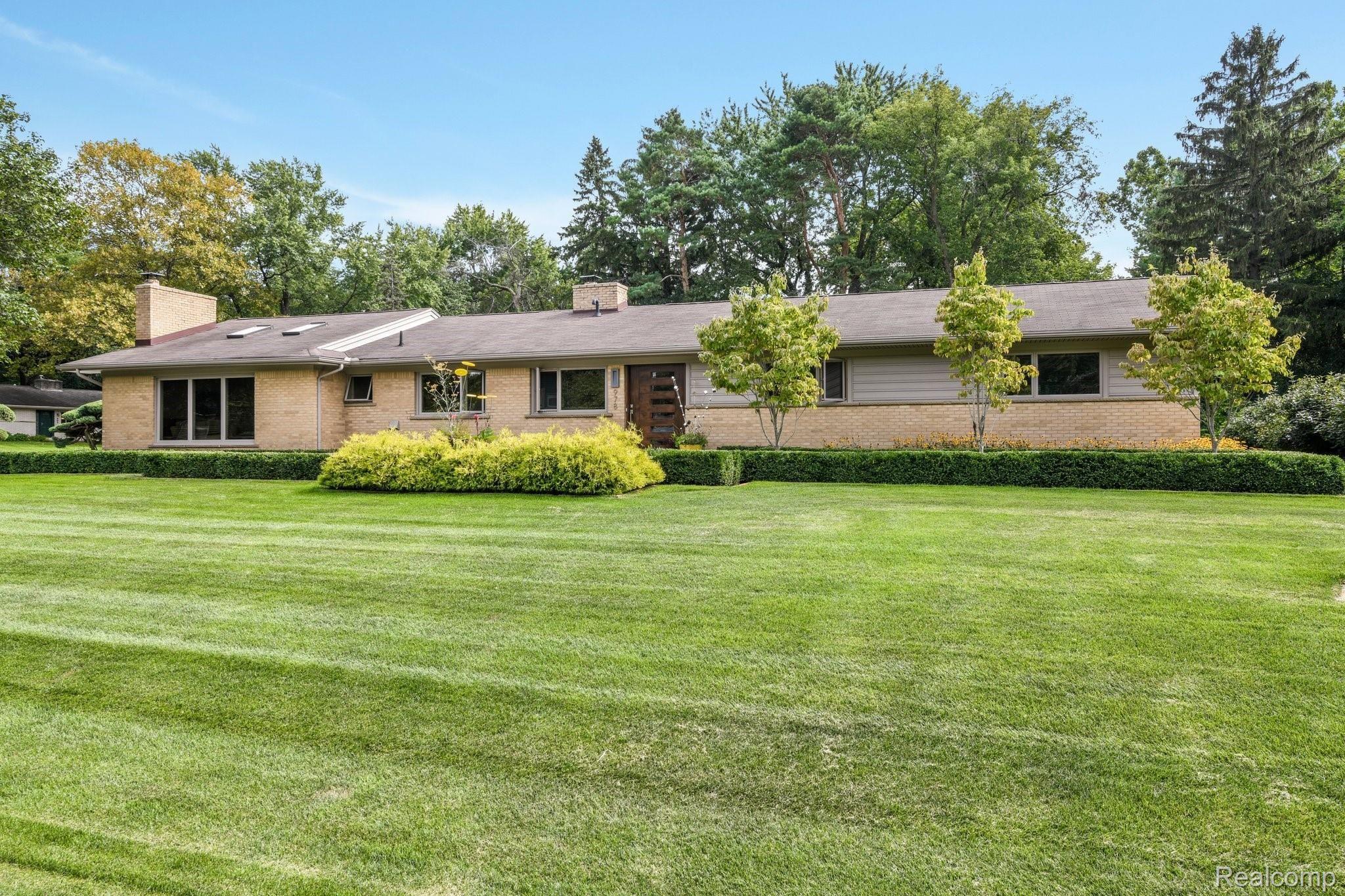 978 North Reading Road Bloomfield Hills, MI 48304 - Photo 41 of 41 5-web-or-mls-978 North Reading Road - Bloomfield Hills031.jpg
