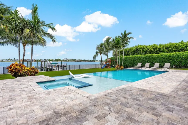 $9,990,000 | 2100 Notre Dame Drive, Lake Worth Beach, FL 33460