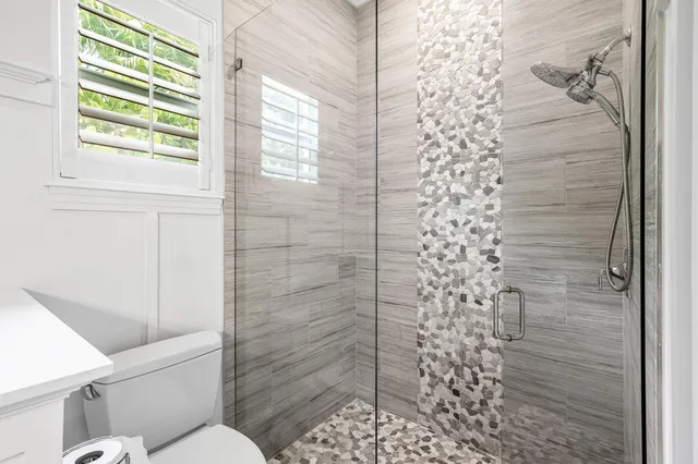 $9,990,000 | 2100 Notre Dame Drive, Lake Worth Beach, FL 33460