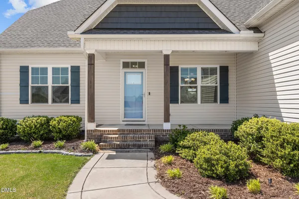 $2,150 | 36 Grazing Meadows Drive, Benson, NC 27504