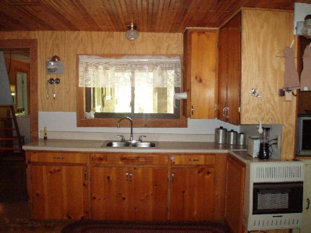 5525 9 Mile Bridge Road Manistee, MI 49660 - Photo 2 of 24 Additional Photo