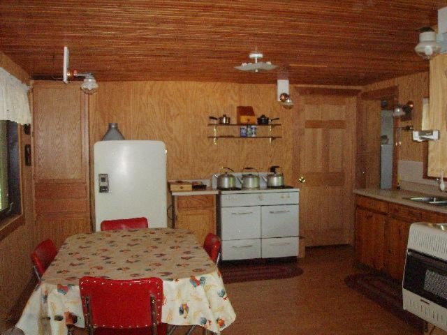 5525 9 Mile Bridge Road Manistee, MI 49660 - Photo 8 of 24 Additional Photo