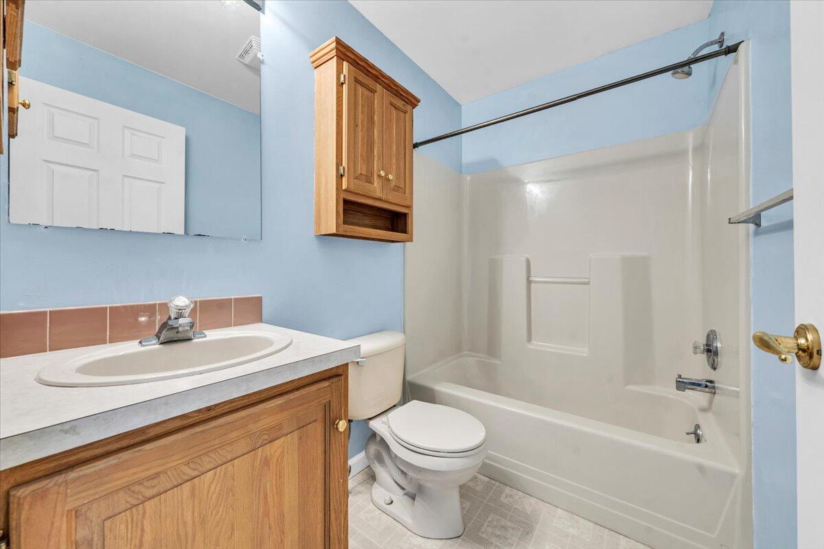 150 Sleepy Hollow Road Buchanan, VA 24066 - Photo 18 of 23 31-MIB06563