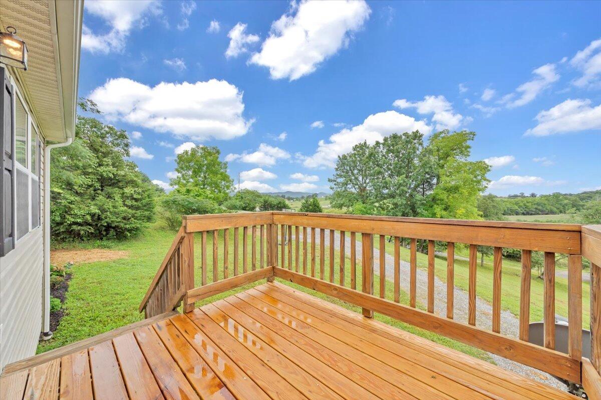 150 Sleepy Hollow Road Buchanan, VA 24066 - Photo 22 of 23 42-MIB06512