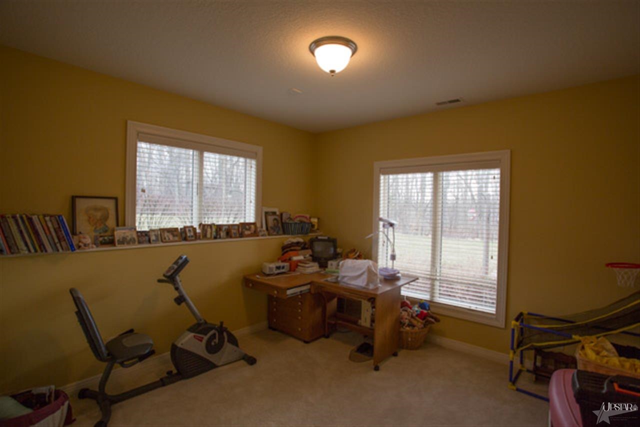 4944 North Rangeline Road Huntington, IN 46750 - Photo 18 of 26 Gallery Image 18