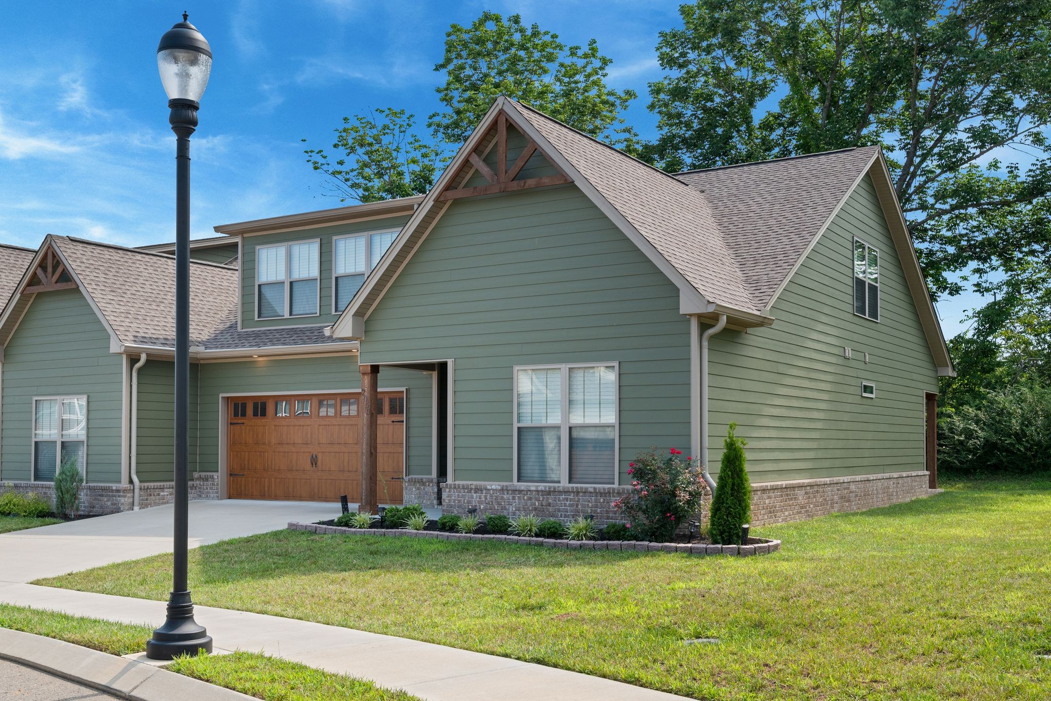 2055 Rylee Way Greenbrier, TN 37073 - Photo 3 of 40 Gallery Image 3