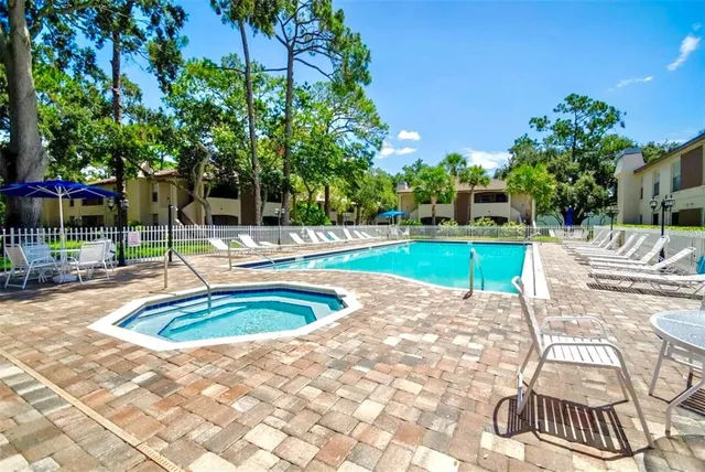 $1,750 | 2981 Bonaventure Circle, Unit 201, Palm Harbor, FL 34684