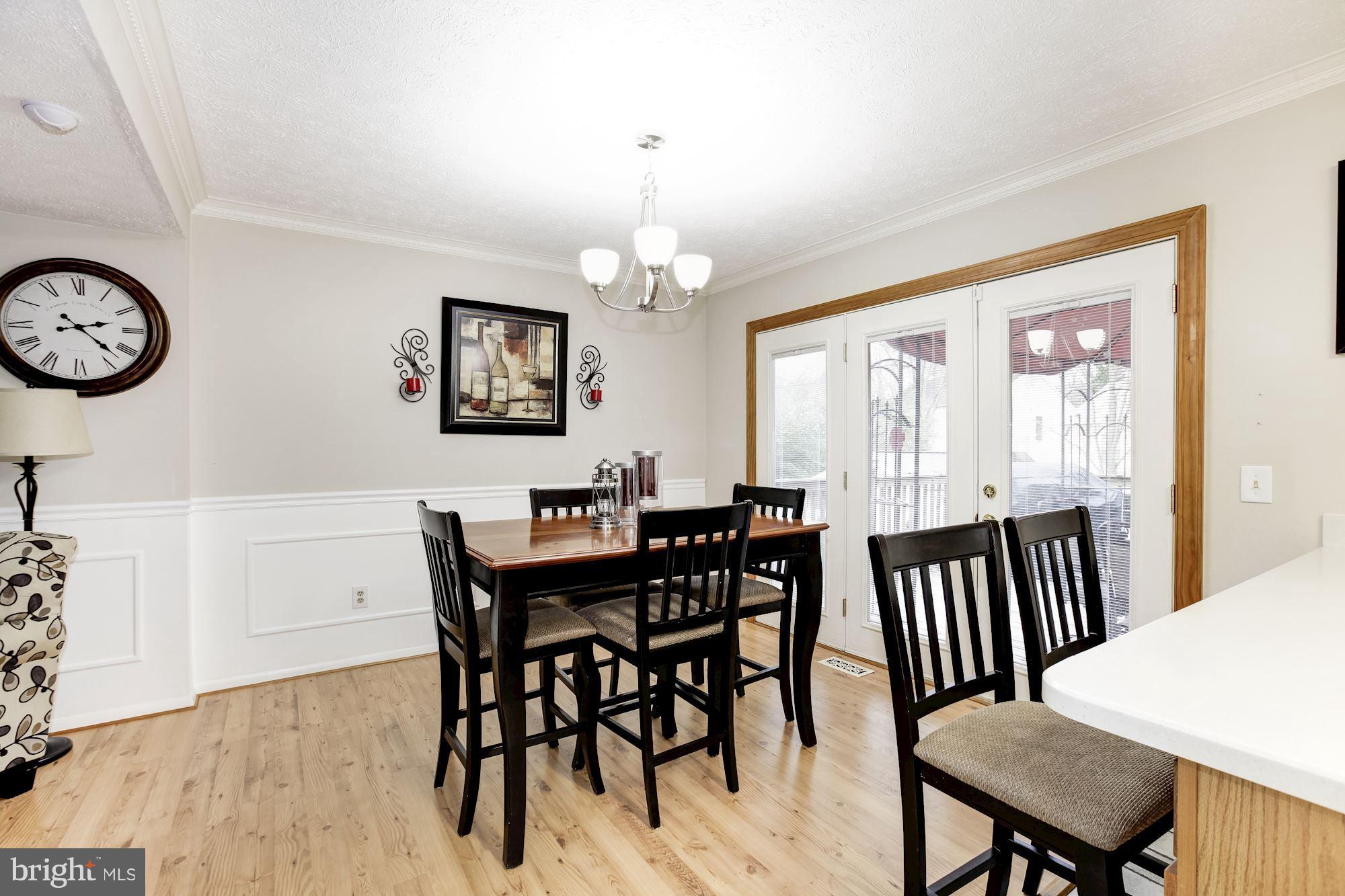 3453 Brookhaven Road Pasadena, MD 21122 - Photo 18 of 43 Dining Room
