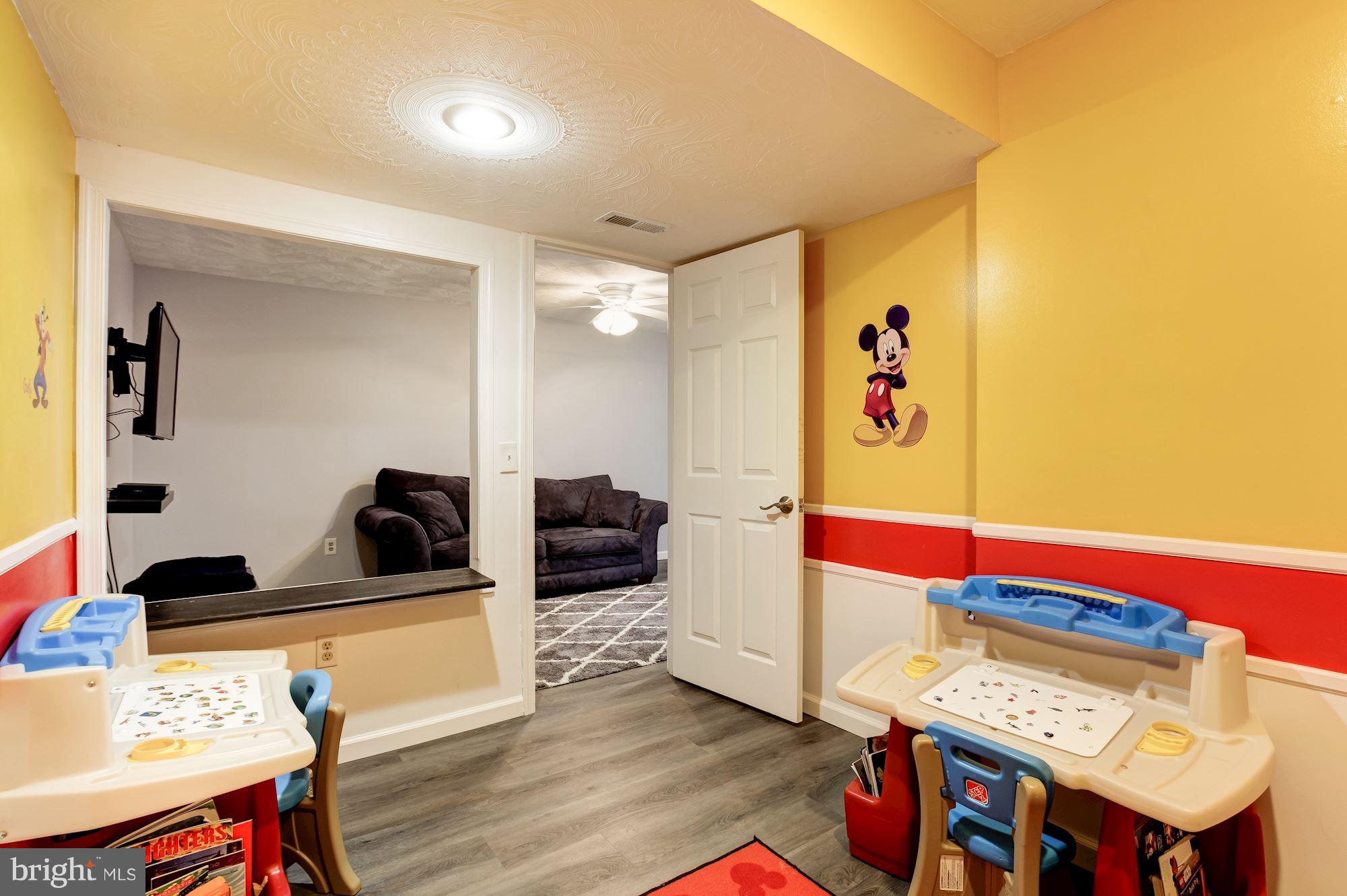 3453 Brookhaven Road Pasadena, MD 21122 - Photo 36 of 43 Kid's Game Room