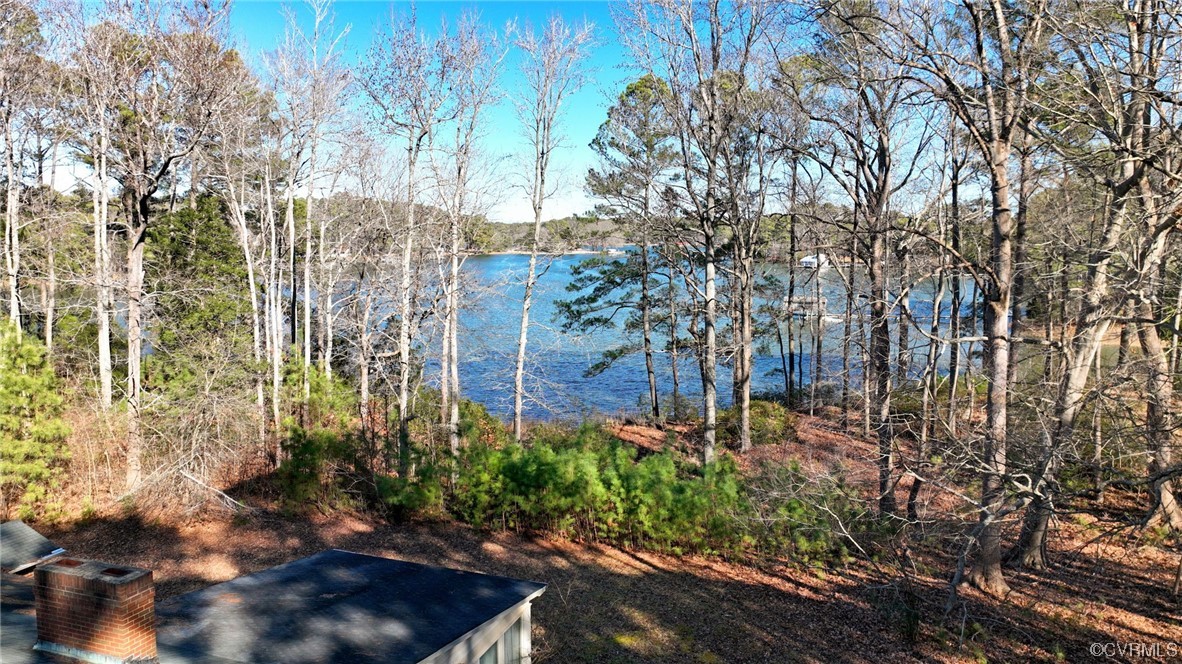 302 Glebe Spring Lane Yorktown, VA 23693 - Photo 5 of 34 Gallery Image 5