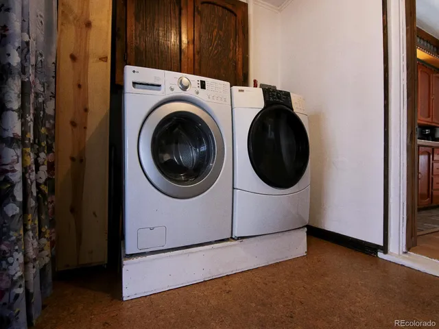 $399,000 | 146 South Sherman Street, Byers, CO 80103