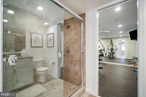 $1,795,000 | 10913 Roundtable Court, Rockville, MD 20852