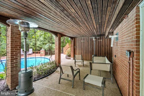 $1,795,000 | 10913 Roundtable Court, Rockville, MD 20852