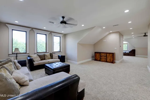 $5,000,000 | 11281 Road 468 Philadelphia Ms 39350, Philadelphia, MS 39350