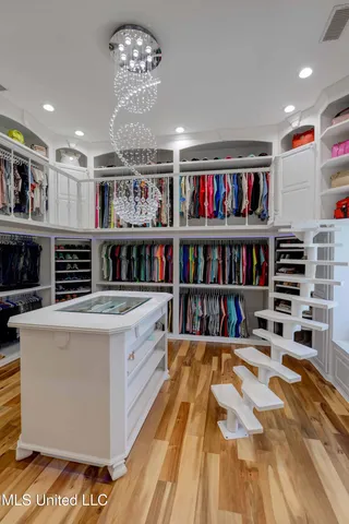 $5,000,000 | 11281 Road 468 Philadelphia Ms 39350, Philadelphia, MS 39350