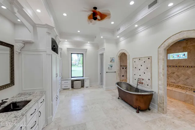 $5,000,000 | 11281 Road 468 Philadelphia Ms 39350, Philadelphia, MS 39350