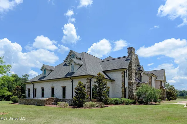 $5,000,000 | 11281 Road 468 Philadelphia Ms 39350, Philadelphia, MS 39350