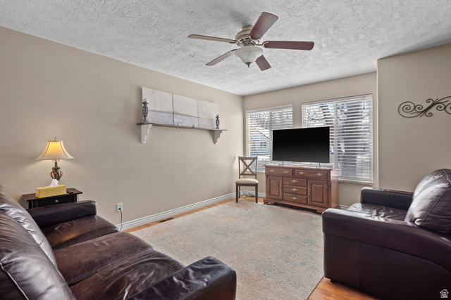 981 East 100 South Payson, UT 84651 - Photo 4 of 21