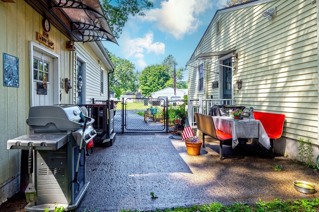 64 Brigham Road South Hadley, MA 01075 - Photo 19 of 25