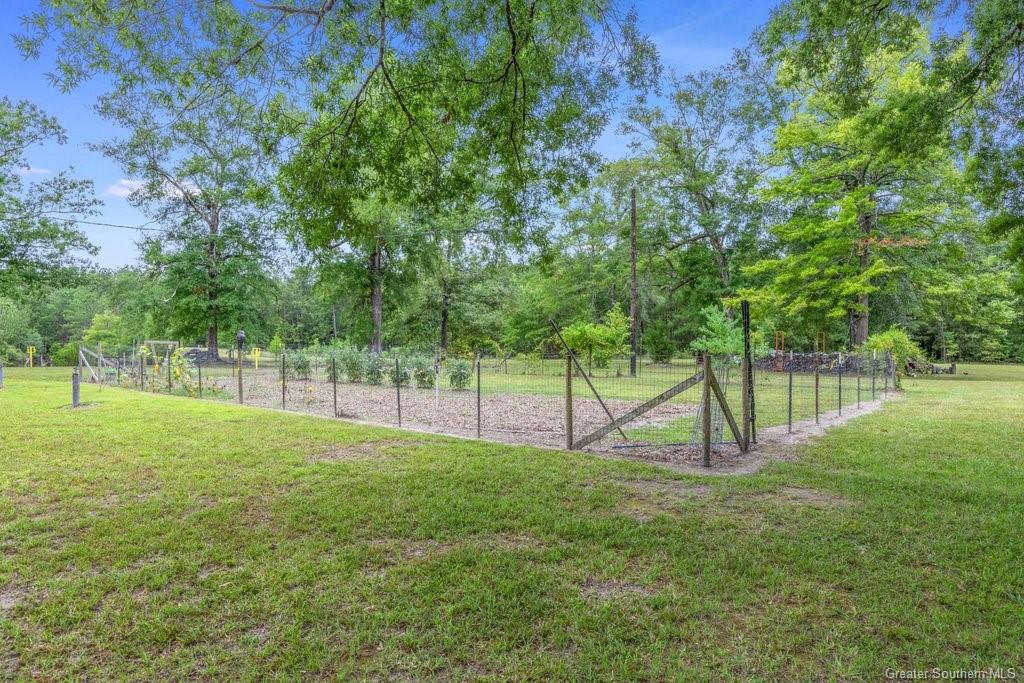 186 Buddy Smith Road Starks, LA 70661 - Photo 21 of 56