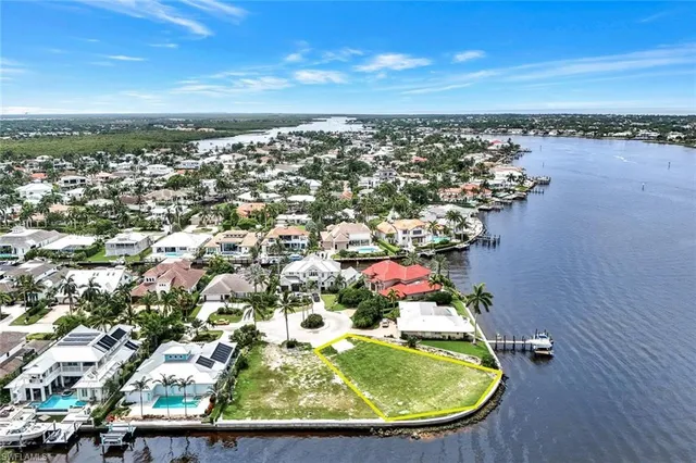 $6,299,000 | 1303 Marlin Drive, Naples, FL 34102