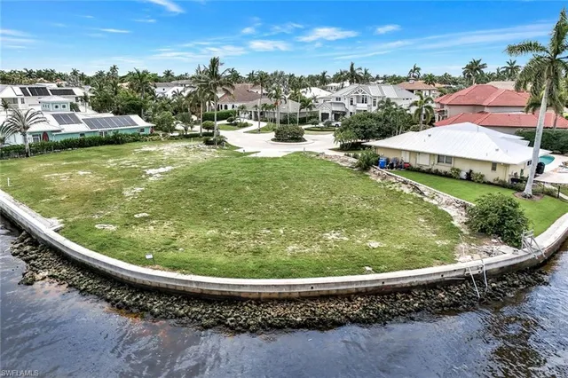 $6,299,000 | 1303 Marlin Drive, Naples, FL 34102