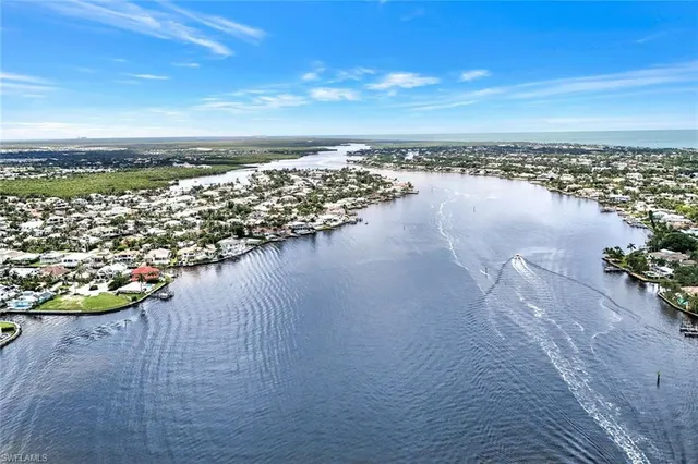 $6,299,000 | 1303 Marlin Drive, Naples, FL 34102