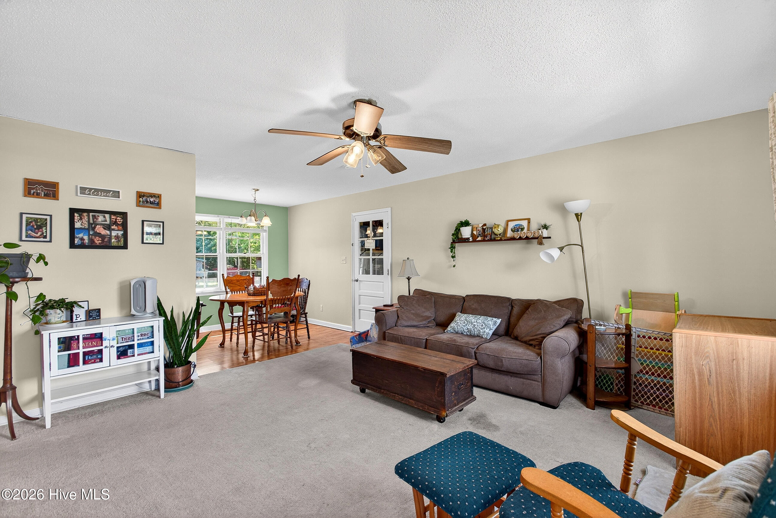 6100 Gum Branch Road Jacksonville, NC 28546 - Photo 3 of 24 01-3