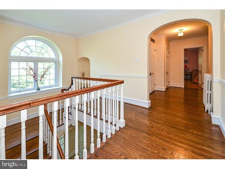 1420 Noble Road Rydal, PA 19046 - Photo 13 of 25 Hallway