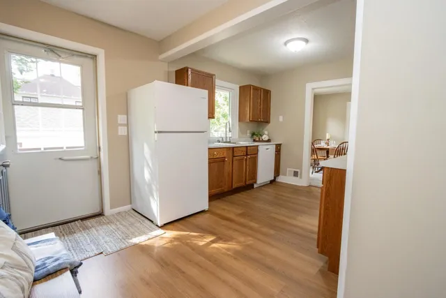 $199,900 | 303 Grove Street Southeast, Mapleton, MN 56065