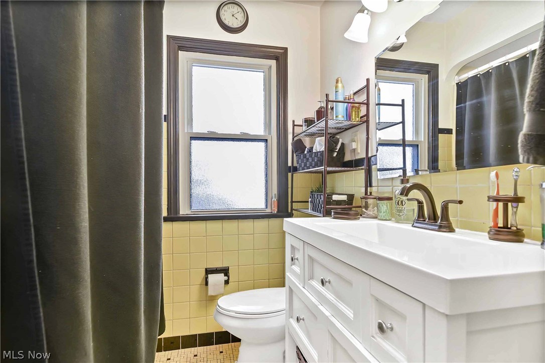 15818 Turney Road Maple Heights, OH 44137 - Photo 17 of 35 Gallery Image 17