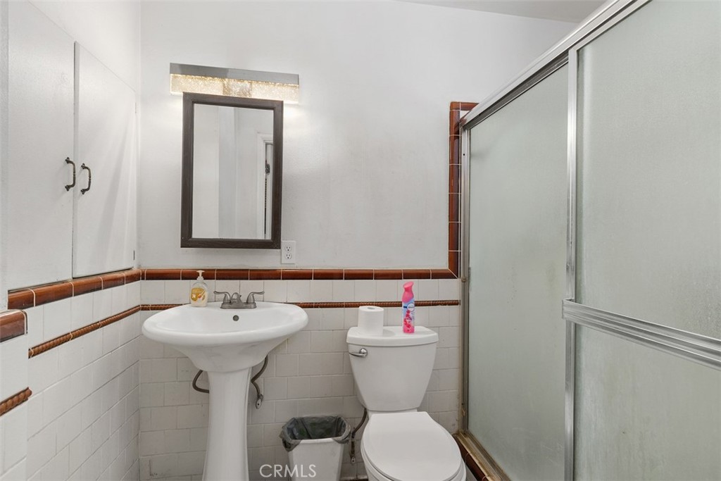 3818 Ogden Way Riverside, CA 92501 - Photo 20 of 28