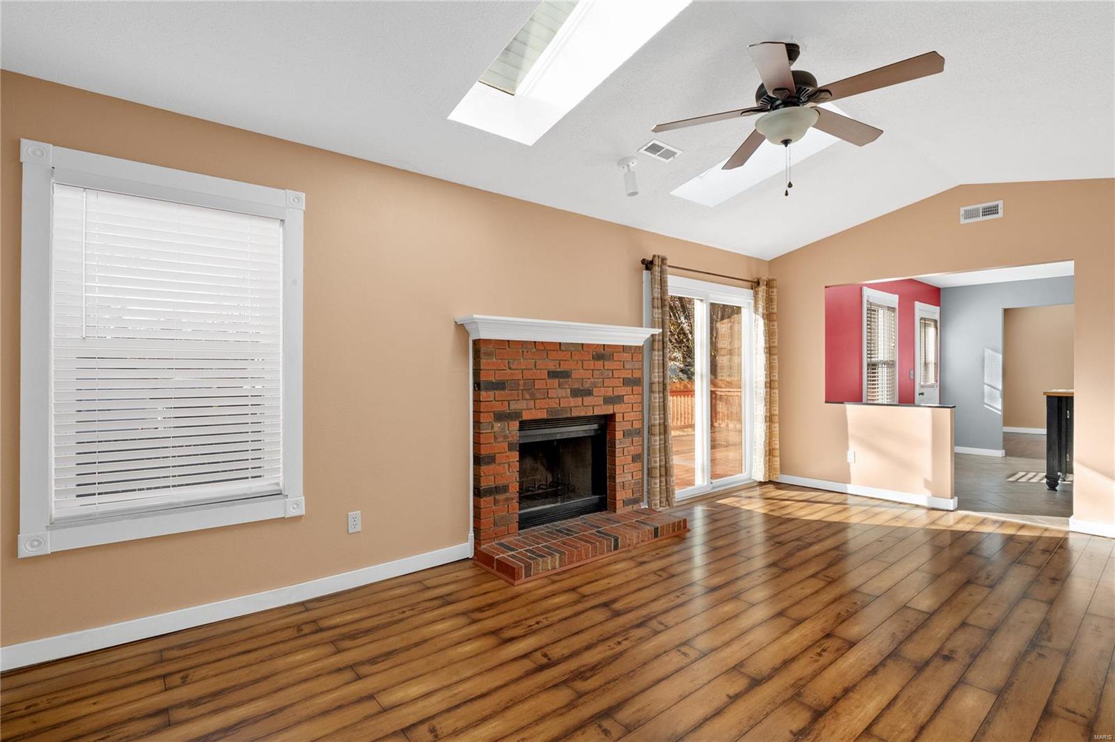 1521 Oak Ridge Court O'Fallon, IL 62269 - Photo 16 of 31 Gallery Image 16