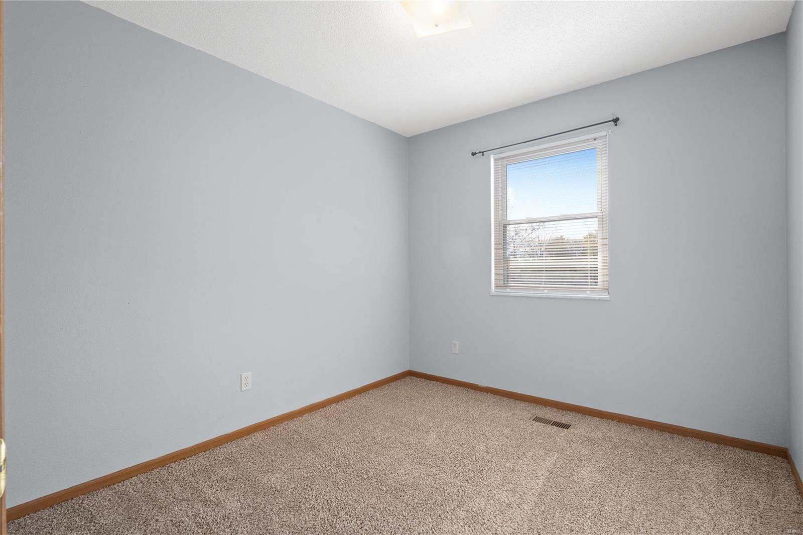 1521 Oak Ridge Court O'Fallon, IL 62269 - Photo 20 of 31 Gallery Image 20
