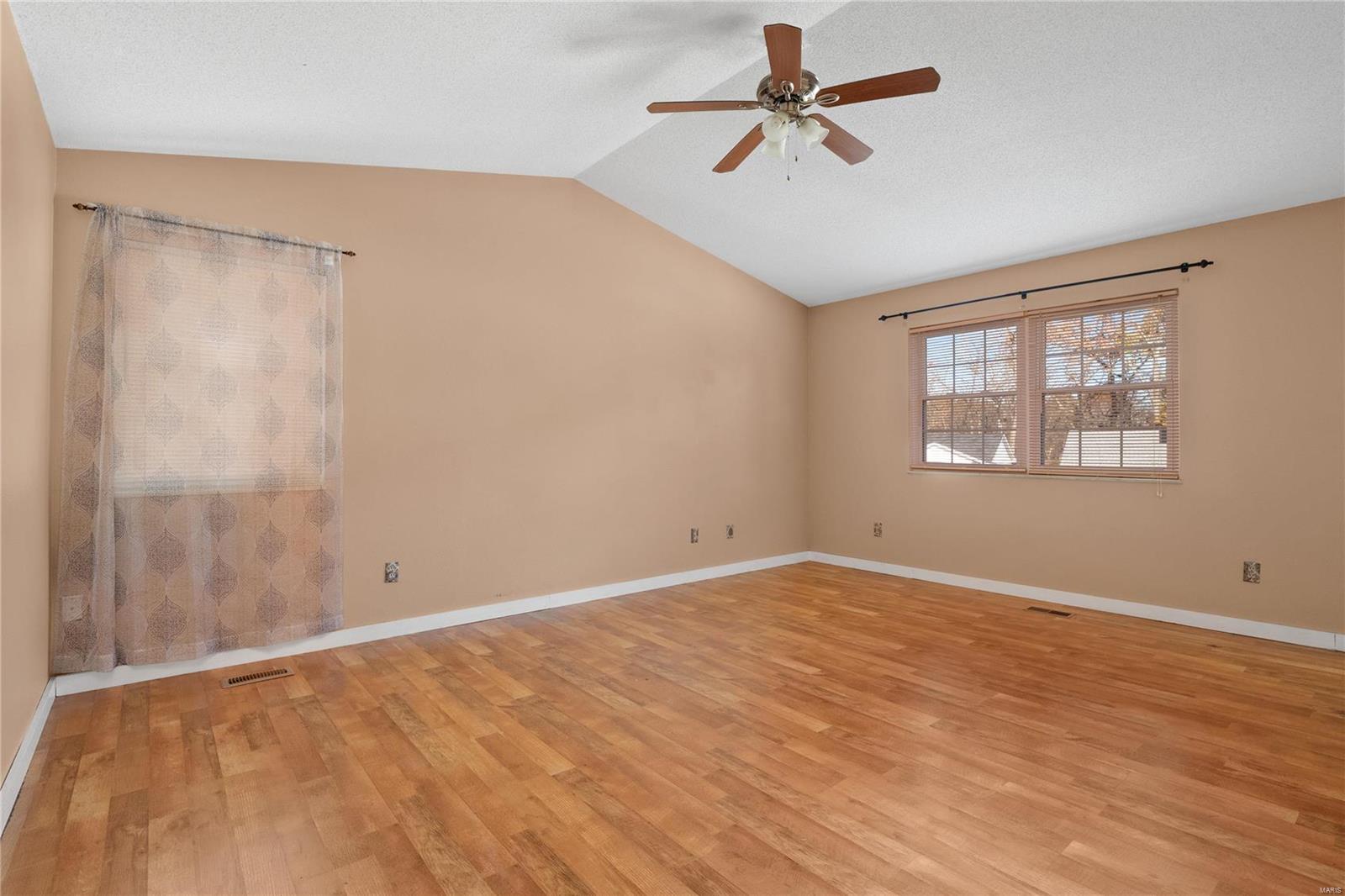 1521 Oak Ridge Court O'Fallon, IL 62269 - Photo 22 of 31 Gallery Image 22