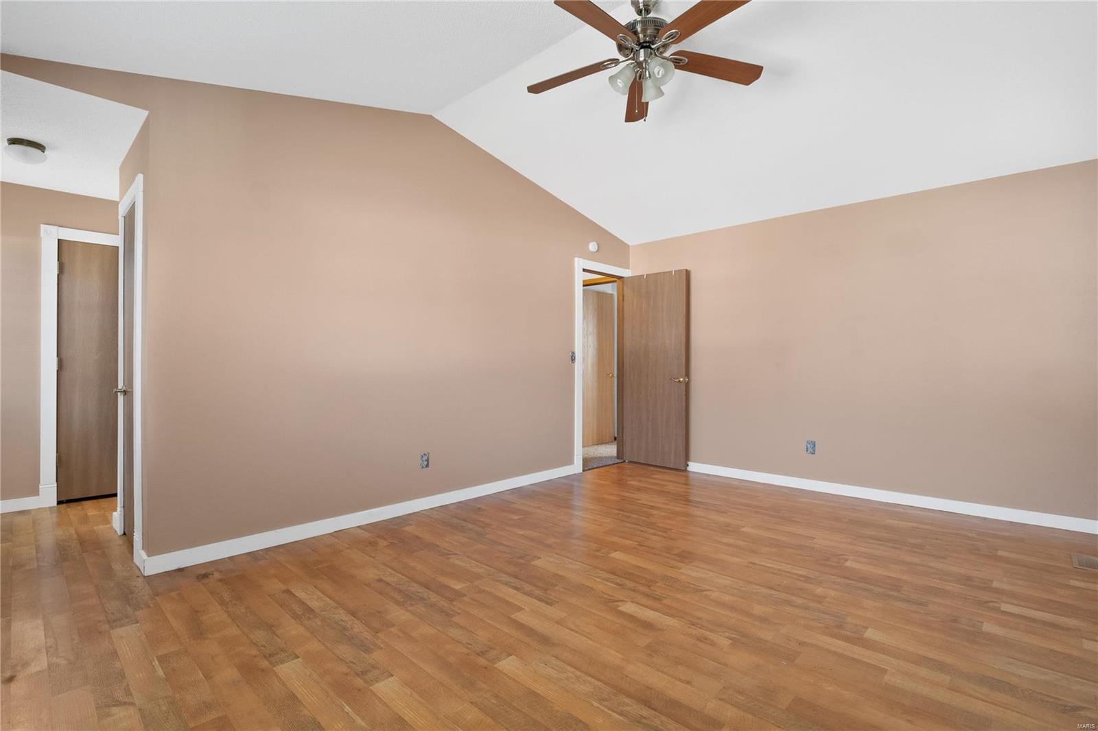 1521 Oak Ridge Court O'Fallon, IL 62269 - Photo 24 of 31 Gallery Image 24