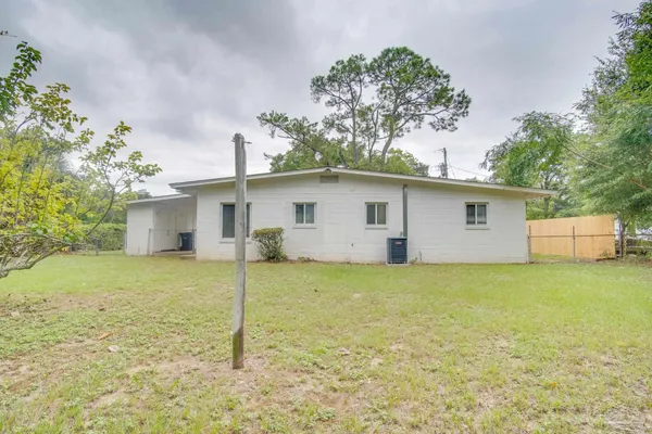 $1,550 | 114 Altamont Road, Pensacola, FL 32503