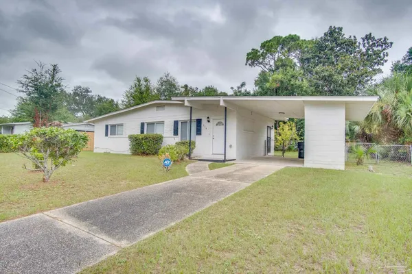 $1,550 | 114 Altamont Road, Pensacola, FL 32503