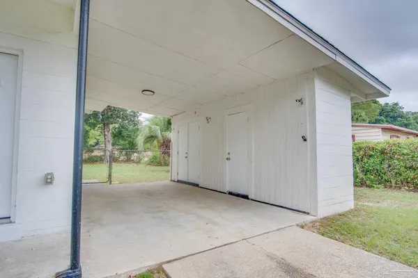 $1,550 | 114 Altamont Road, Pensacola, FL 32503