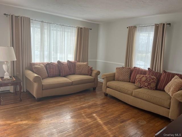 103 Foster Boulevard Babylon, NY 11702 - Photo 6 of 9