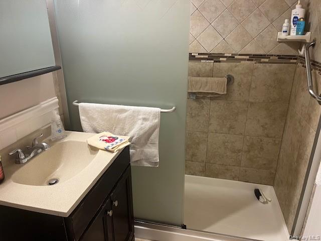 103 Foster Boulevard Babylon, NY 11702 - Photo 7 of 9