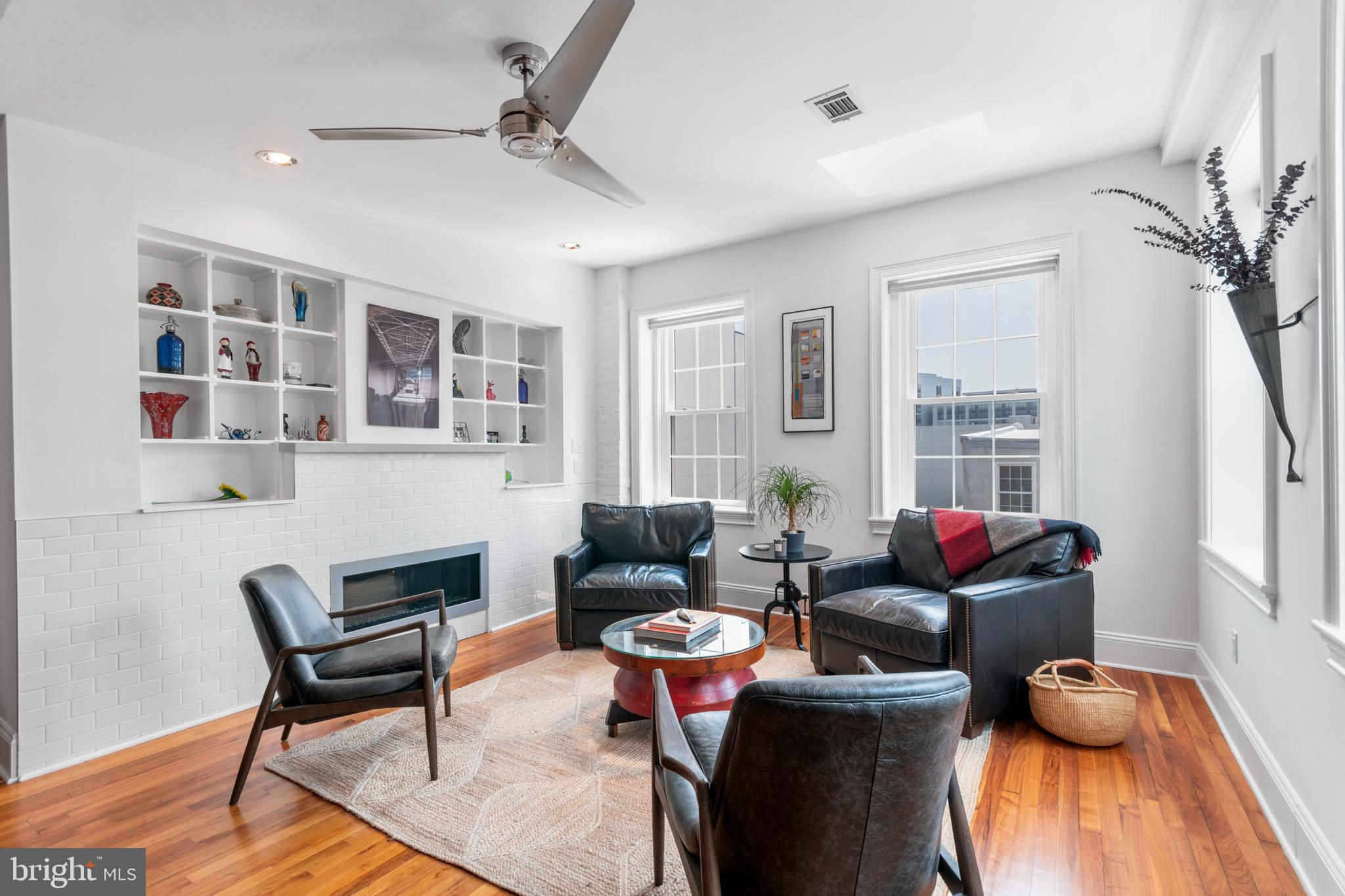 237 North Bread Street, Unit 5 Philadelphia, PA 19106 - Photo 12 of 27