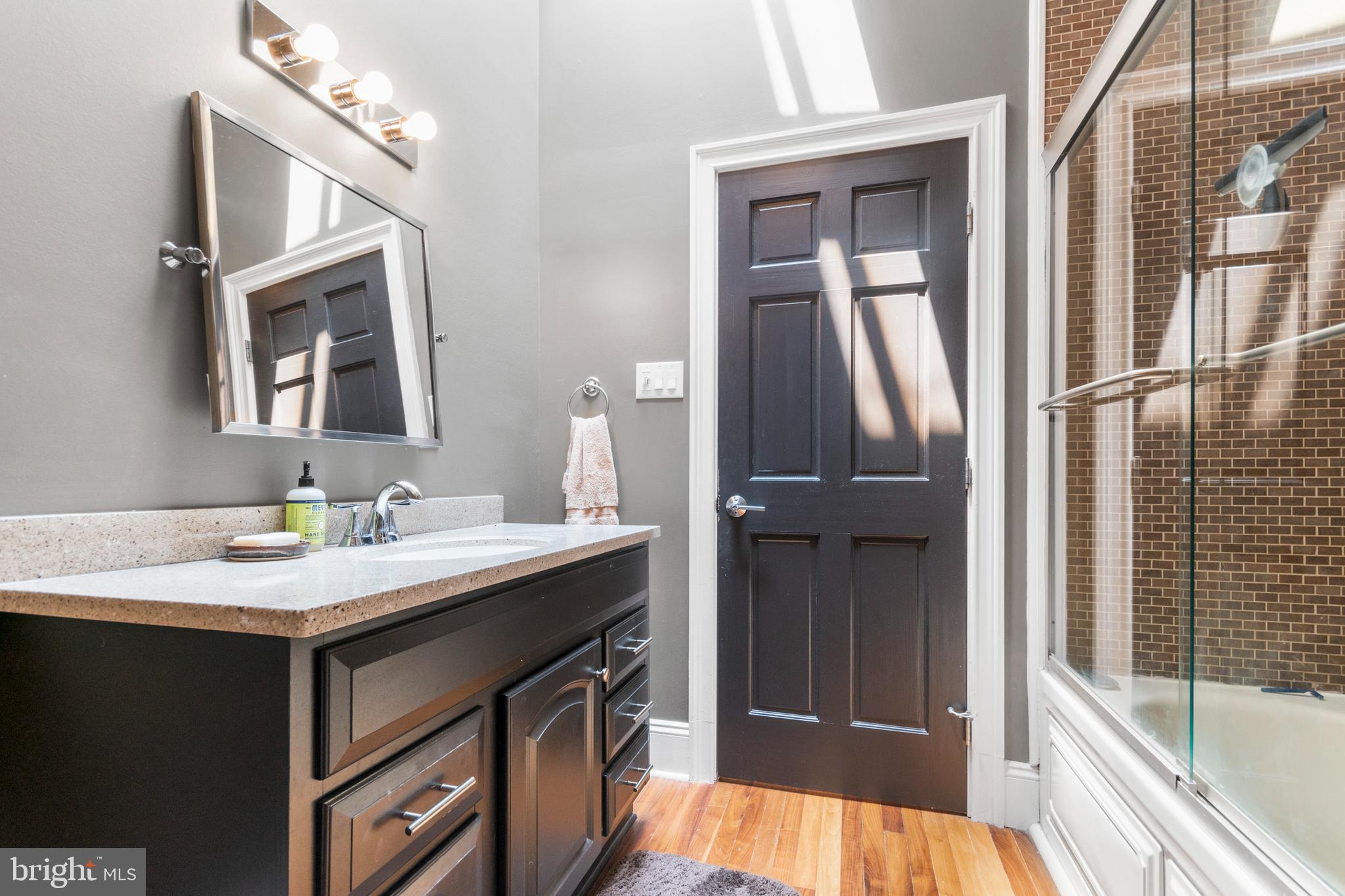 237 North Bread Street, Unit 5 Philadelphia, PA 19106 - Photo 14 of 27