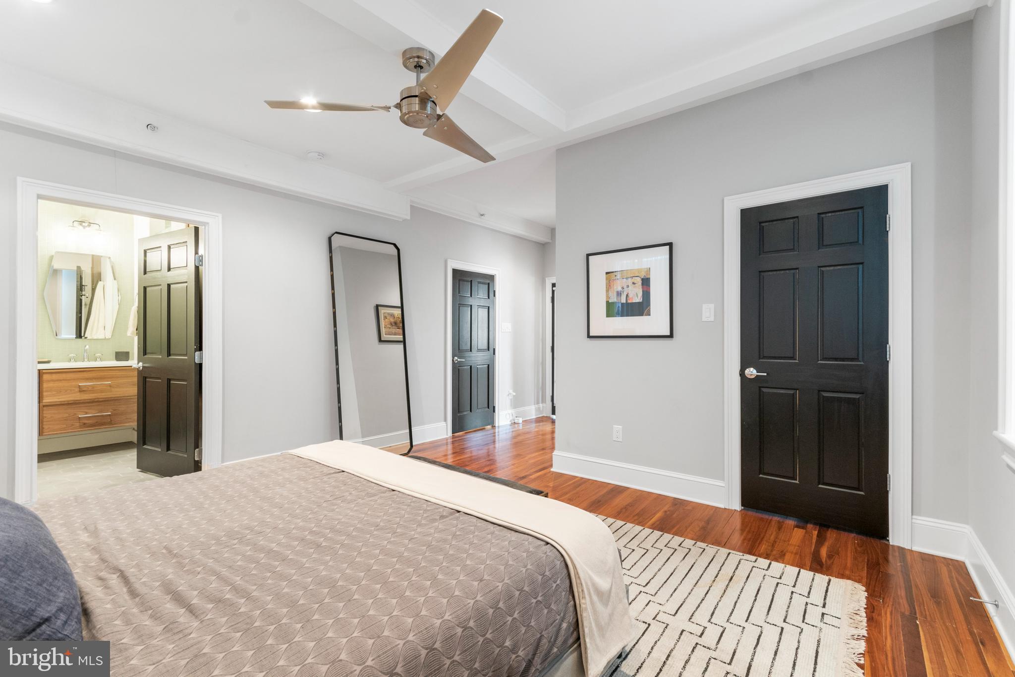 237 North Bread Street, Unit 5 Philadelphia, PA 19106 - Photo 15 of 27