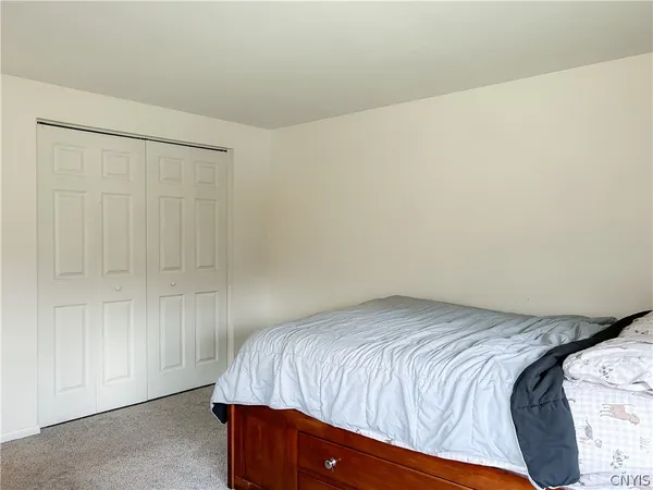 $149,900 | 228 Watertree Drive, De Witt, NY 13057