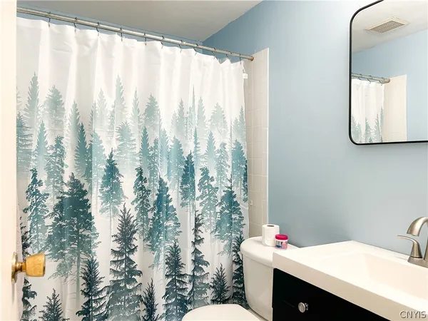 $149,900 | 228 Watertree Drive, De Witt, NY 13057